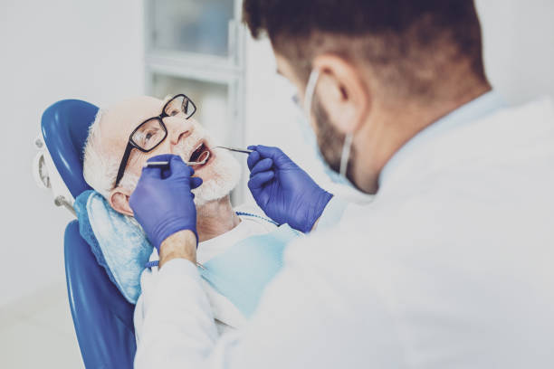 Best Emergency Cosmetic Dentistry (e.g., broken veneers) in Cockrell Hill, TX